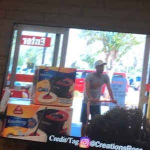 Meet your Posher, Elle